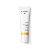Dr. Hauschka Rosen Tagescreme leicht: Harmonisierende Rosencreme, sanfte Gesichtspflege Dr. Hauschka Rosen Tagescreme leicht, Rosencreme, leichte Gesichtscreme