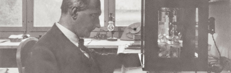 Dr. Rudolf Hauschka